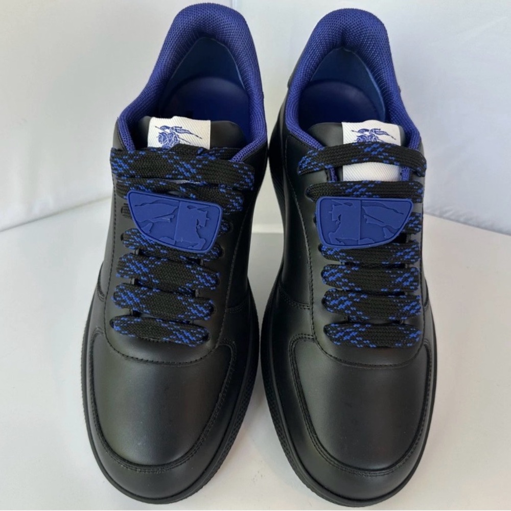 Burberry Men's Sneaker - Picture 6 of 9